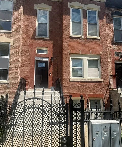 2442 W Taylor St #G — Photo 1