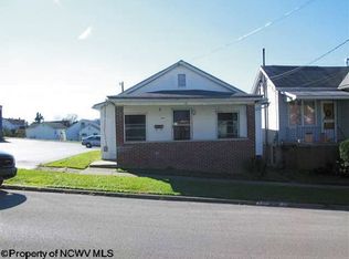 1923 Pride Ave, Clarksburg, WV 26301