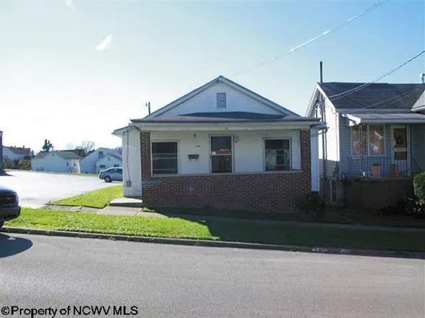 1923 Pride Ave, Clarksburg, WV 26301