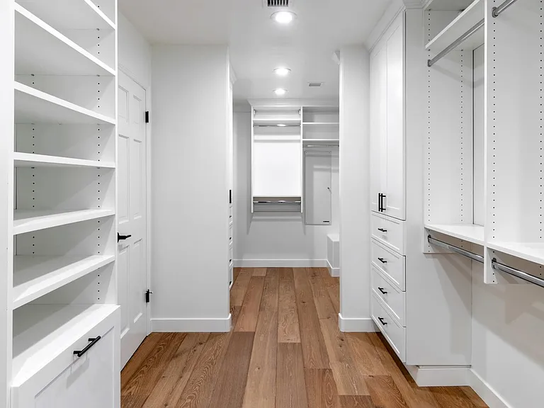 8672 N 64th Pl — Photo 17