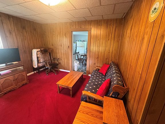 4th image of 618 Coon Ridge Rd