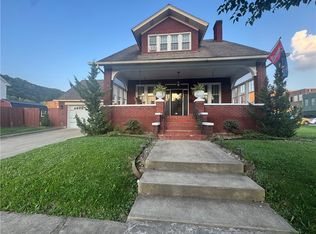 29 N Main St, Point Marion, PA 15474