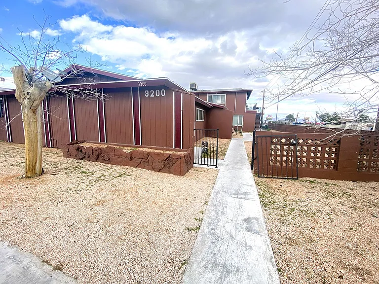 3200 Arlene Way #A-D — Photo 2