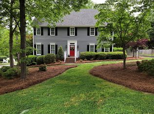 1701 Heathcliff Rd, High Point, NC 27262