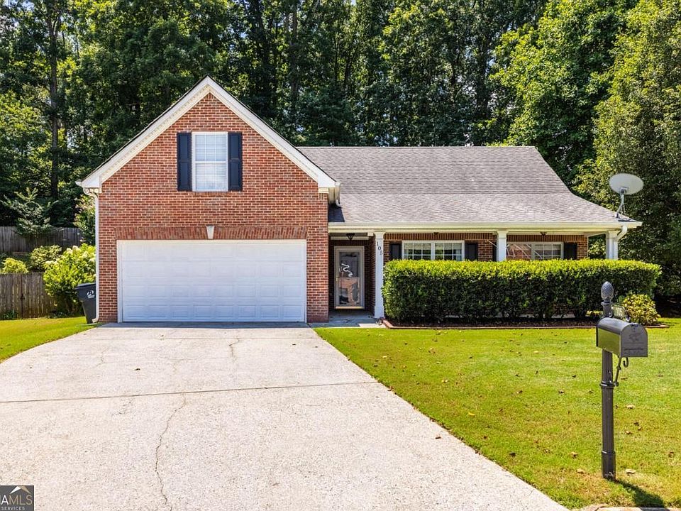 1st image of 105 Wildcat Bluff Ct