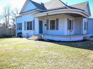 701 W 9th St, Ada, OK 74820