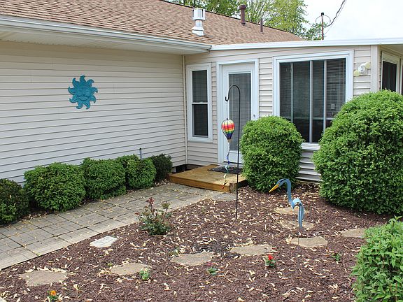 5th image of 1397 W County Road 11