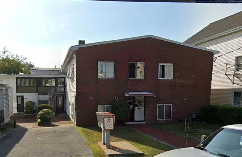 99 Irving St
