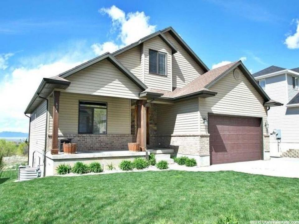 1st image of 634 S Appaloosa Cir