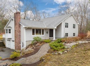 5 Porters Cove Rd, Hingham, MA 02043