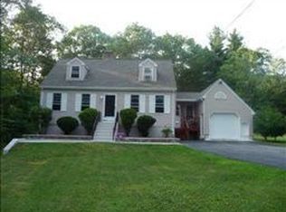 1215 Hill Rd, Pascoag, RI 02859