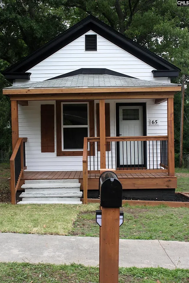 1 bed, 768 sqft, $1,200 — Photo 1