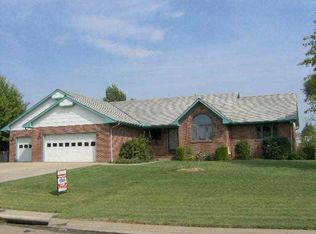 4 Flanigan Dr, Augusta, KS 67010