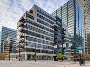 130 S Canal St APT 9F, Chicago, IL 60606