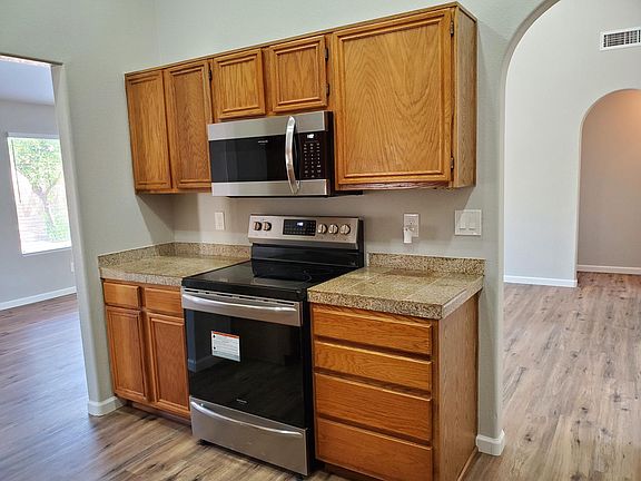 3rd image of 4038 E Rosemonte Dr