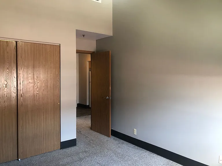 500 Maine St. — Photo 7