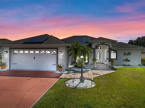 7327 Beaumont Dr, Lakeland, FL 33810