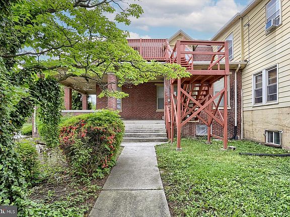 5th image of 647 S 29th St