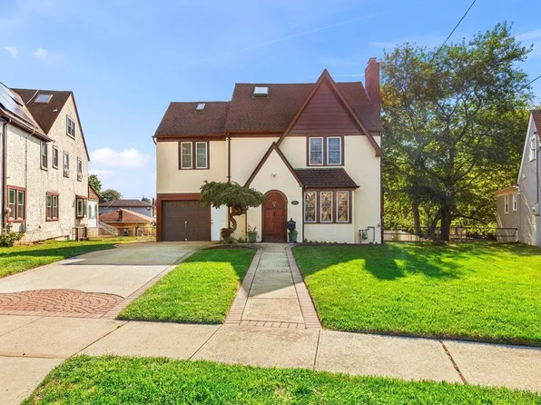 177 Parsons Drive, Hempstead, NY 11550