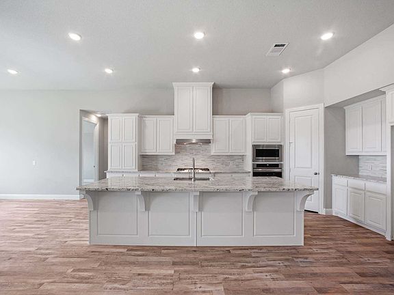 2nd image of 1170 Lucca Dr