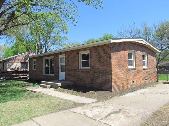 2nd image of 1114 N Derby Ave