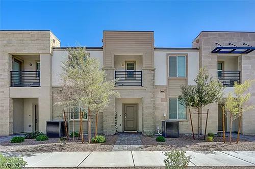 909 Kyanite Ln Photo 1