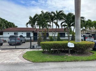 12210 SW 185th Ter, Miami, FL 33177