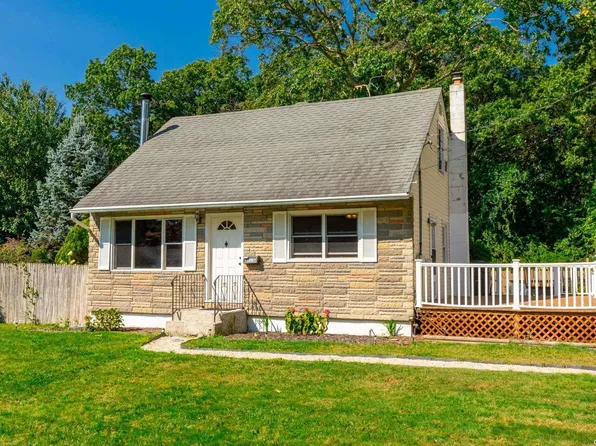 1138 Namdac Avenue, Bay Shore, NY 11706