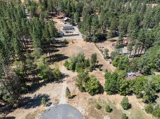 256 Deruyte Way, Rogue River, OR 97537