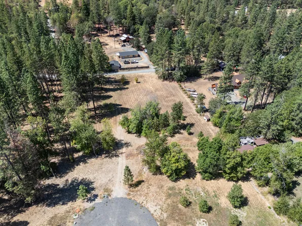 256 Deruyte Way, Rogue River, OR 97537