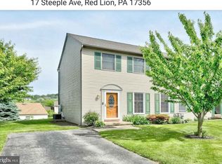 17 Steeple Ave, Red Lion, PA 17356