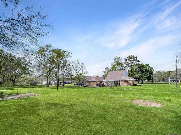 2nd image of 13616 Denham Rd