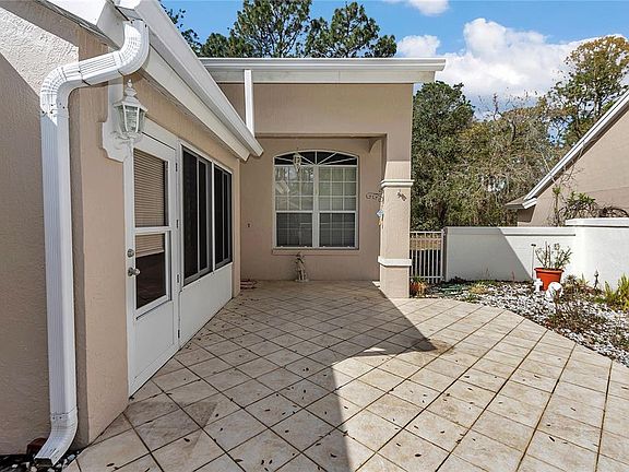 3rd image of 7913 SW 115th Loop