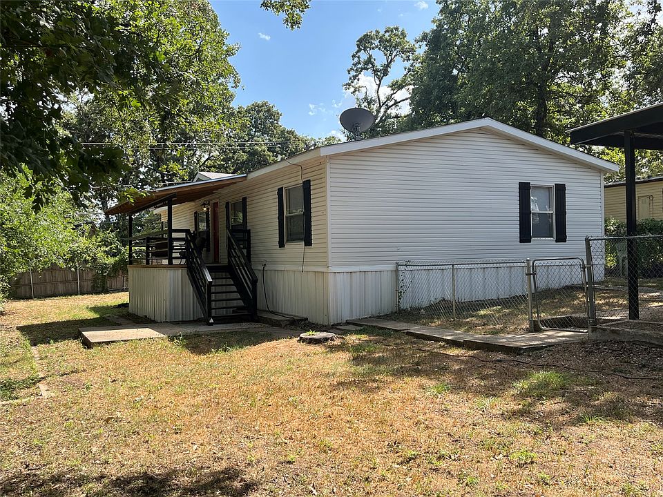 1st image of 4322 Bradley Ln