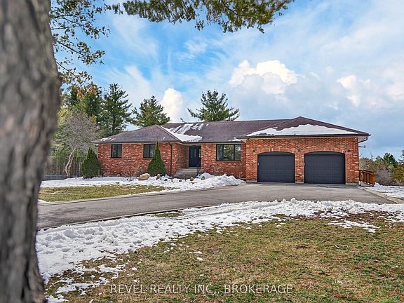 2nd image of 2015 Rosedale Dr