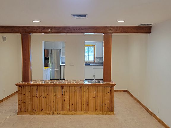 5th image of 5847 Venisota Rd