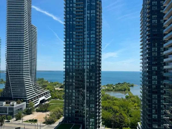 10 Park Lawn Rd, Toronto, ON