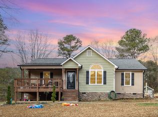 4104 Rockside Hills Dr, Raleigh, NC 27603