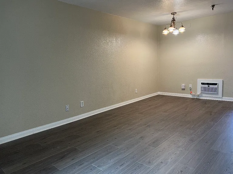 5252 Orange Ave #127 — Photo 9