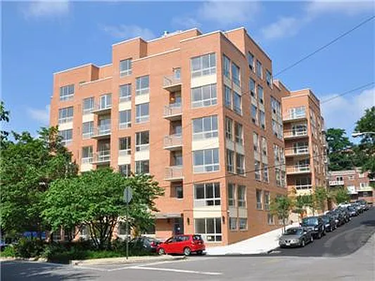 Sold by Exclusive Properties Sotheby's International Realty | media 14