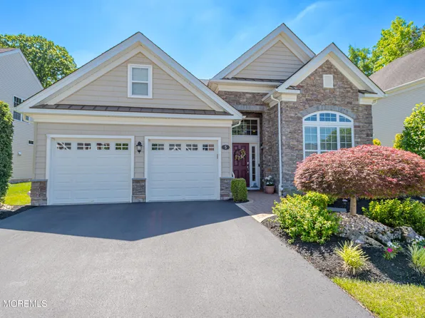 5 Tree Line Drive, Freehold, NJ 07728