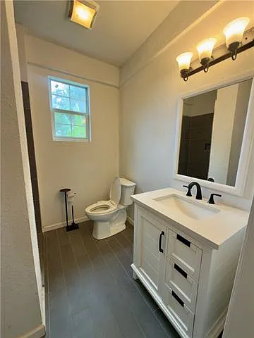 4027 Elba St — Photo 11