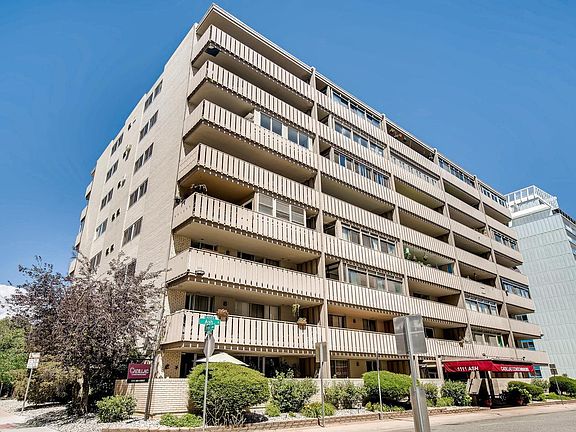 2nd image of 1111 N Ash St #403