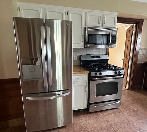 5th image of 13 Wright Ave