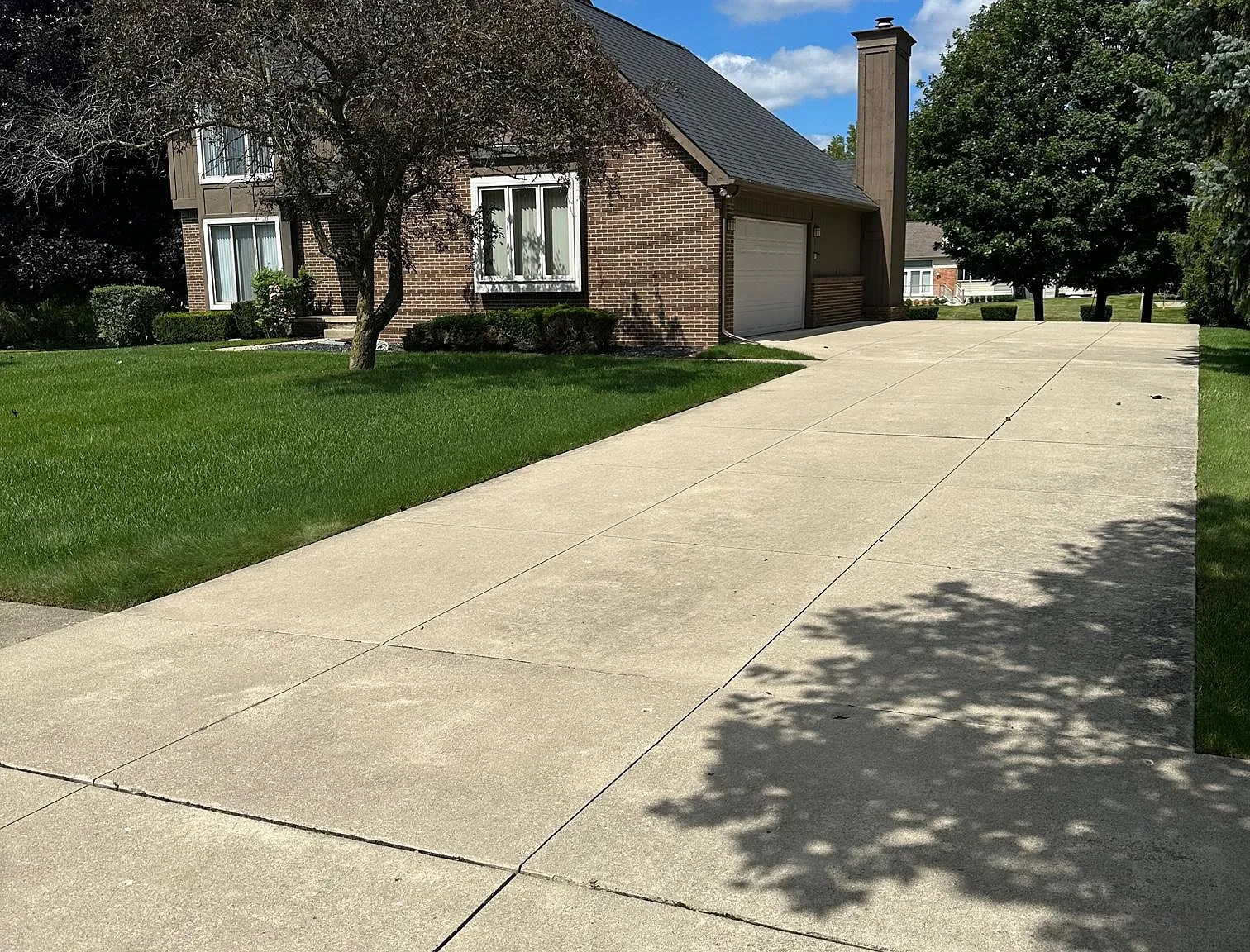 3 bed, 1979 sqft, $3,200 — Photo 3