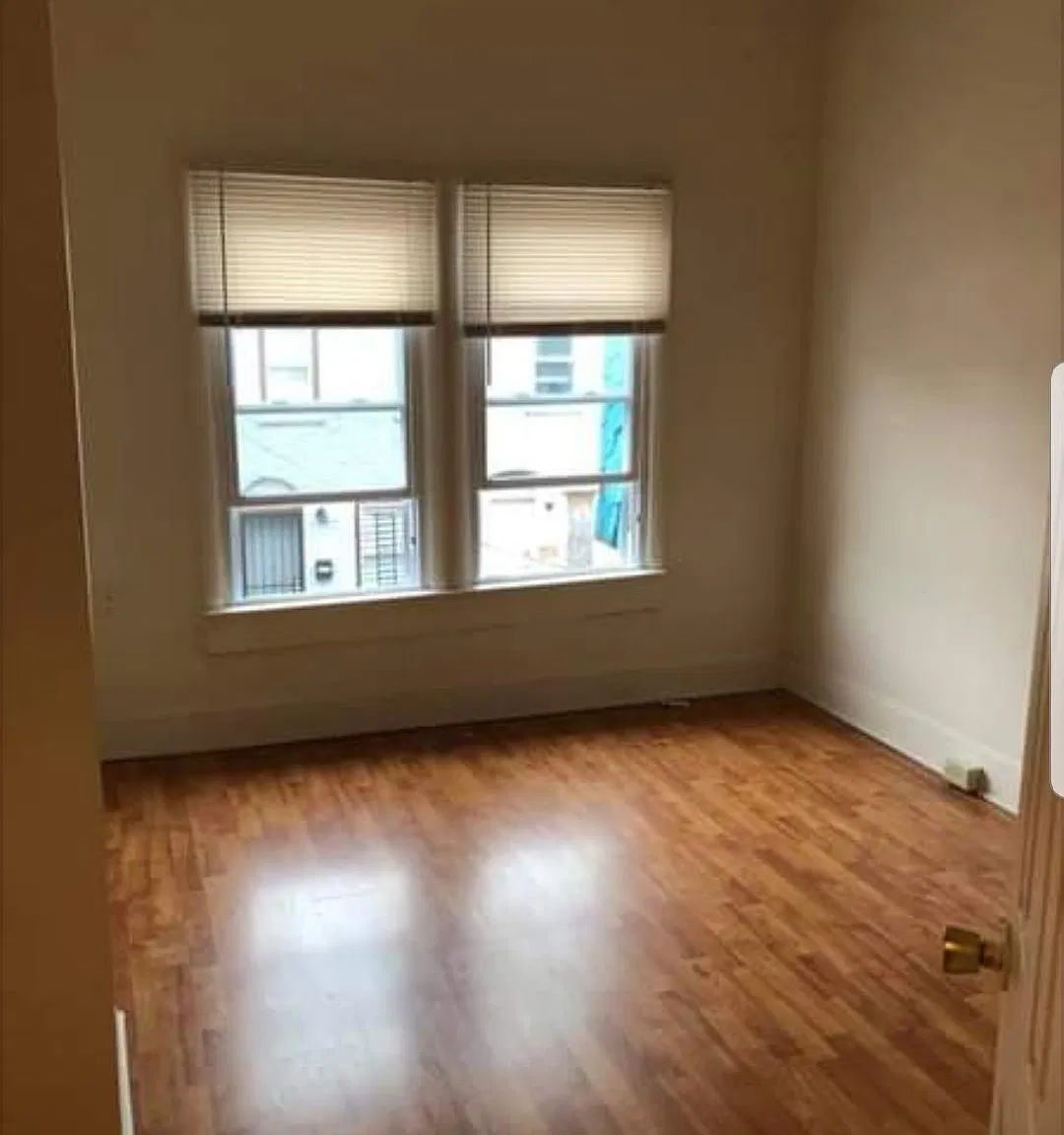 1121 Conrad St — Photo 1