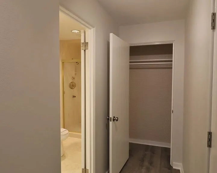 1800 Taylor Ave N #110 — Photo 16