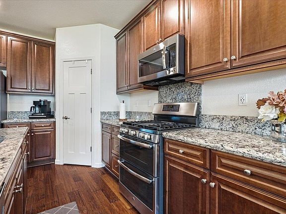 5th image of 9327 Wild Lilac Cir