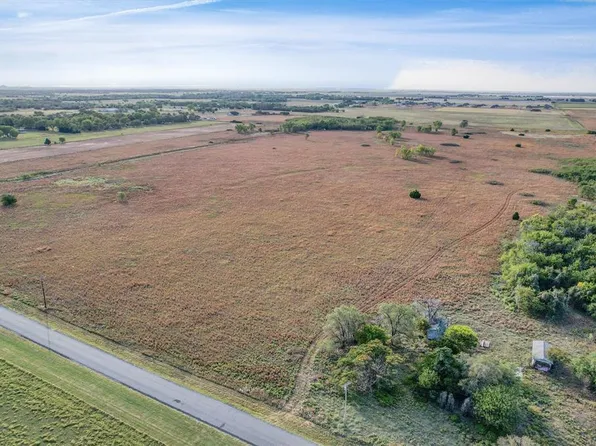 (undisclosed Address), Blair, OK 73526