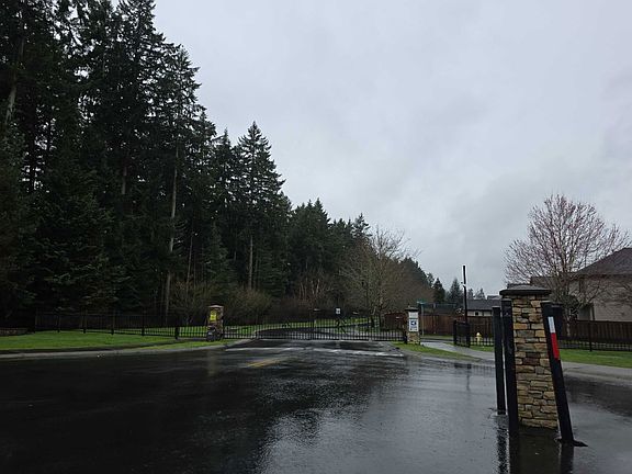 3rd image of 22822 79th Avenue Ct E